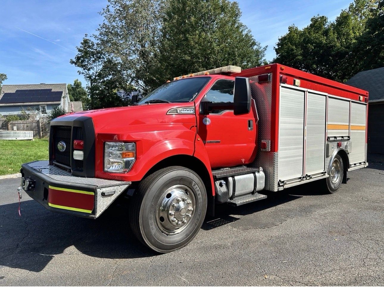 2017 Ford F-650-1