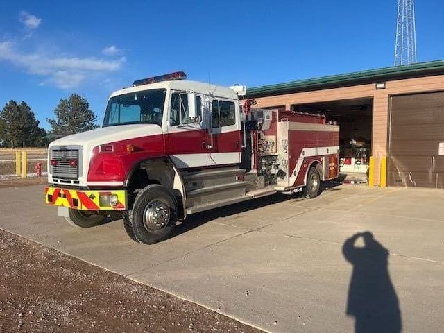 1998 Freightliner FL80 4x4-1