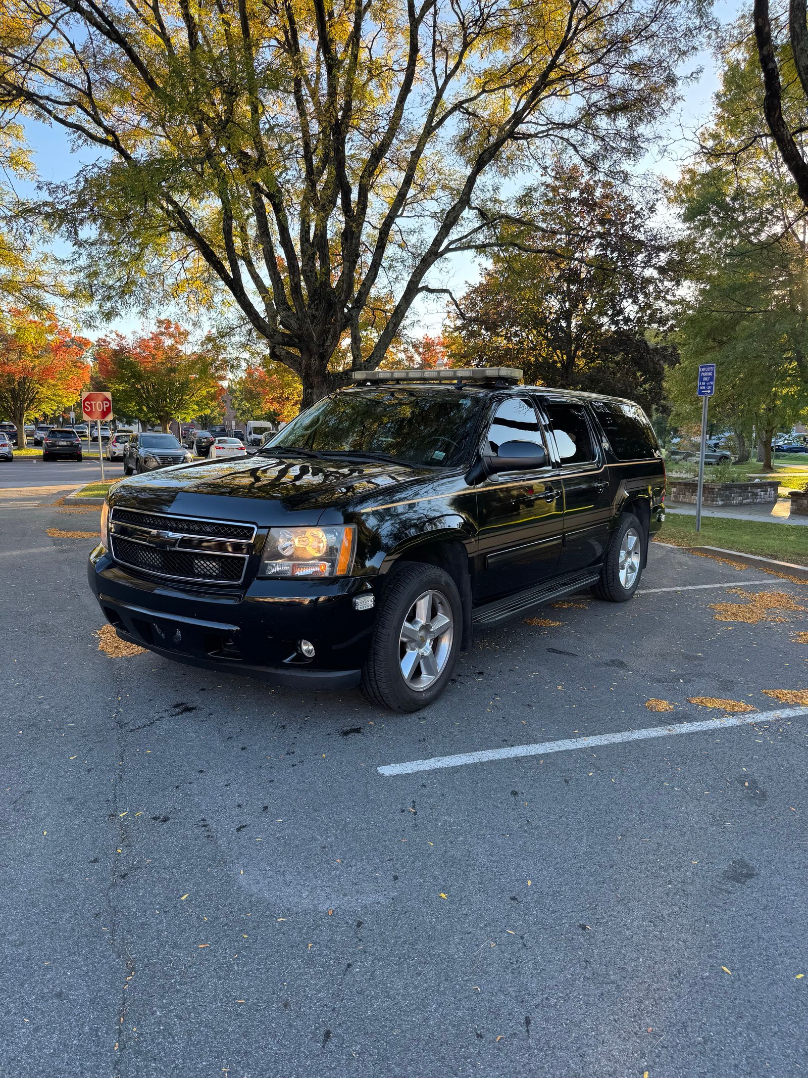 2010 Chevrolet Suburban LT 4x4-2