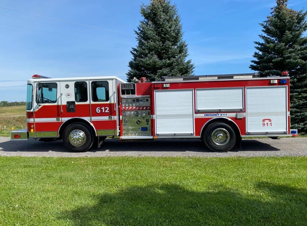 2002 HME Rescue Pumper-1