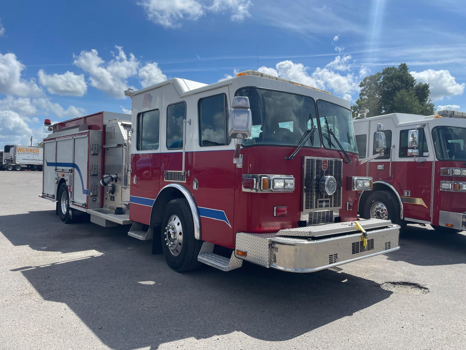 2008 SUTPHEN PUMPER-1