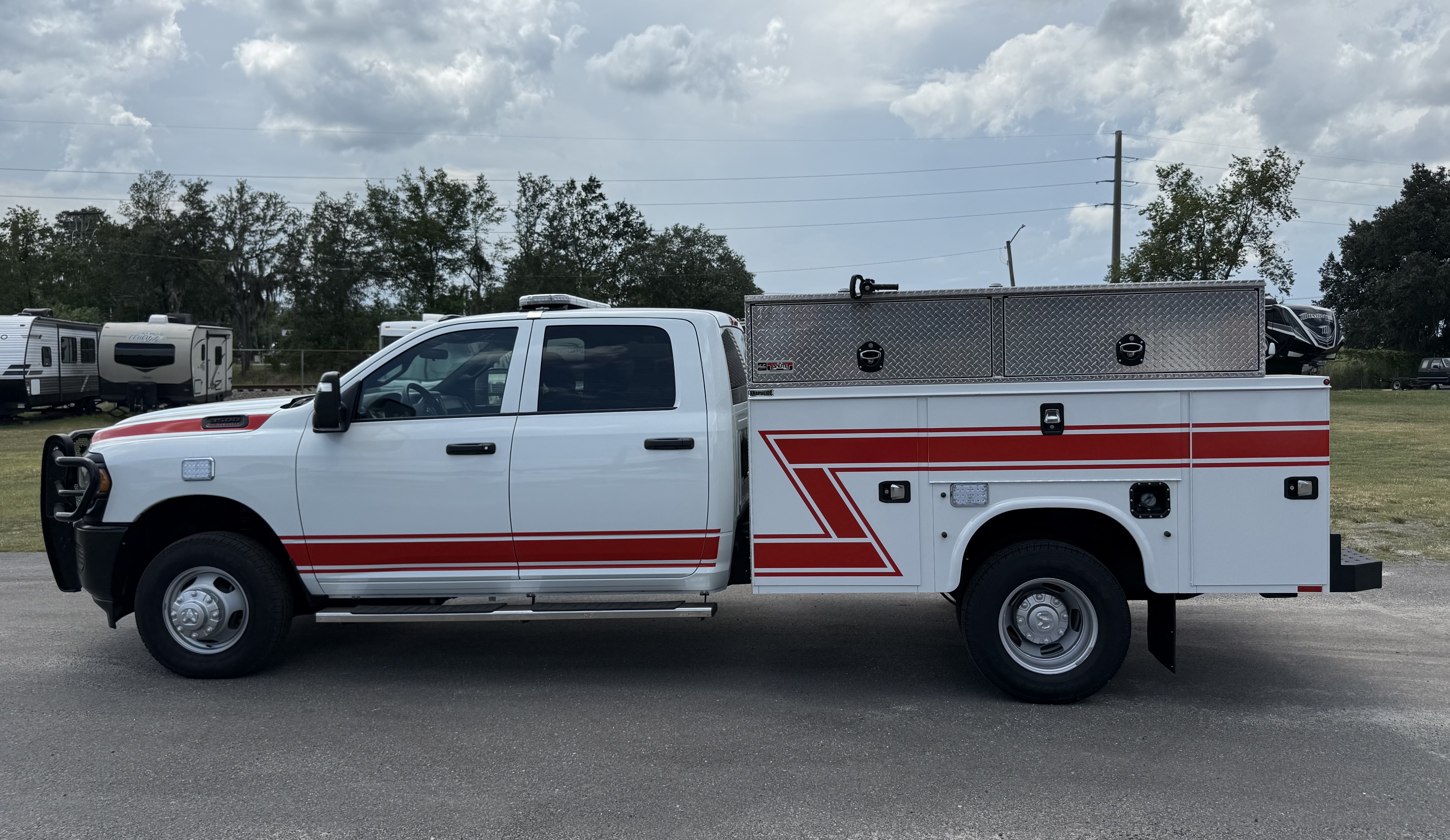 2024 Dodge RAM 3500 4x4-3