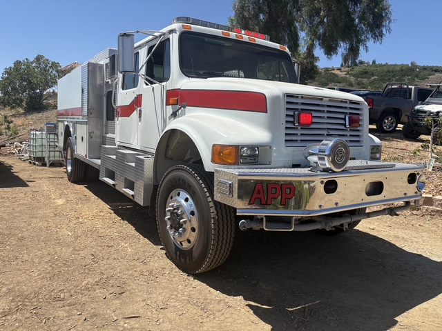 1990 International 4000 4x4-3