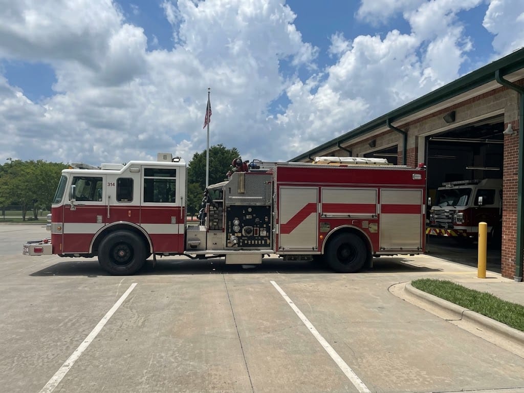 2002 Pierce Dash-9