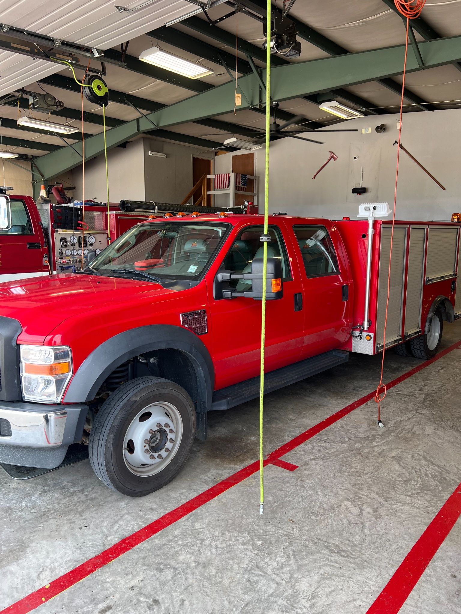 2008 Ford F-550 Super Duty Crew Cab 4X4-2