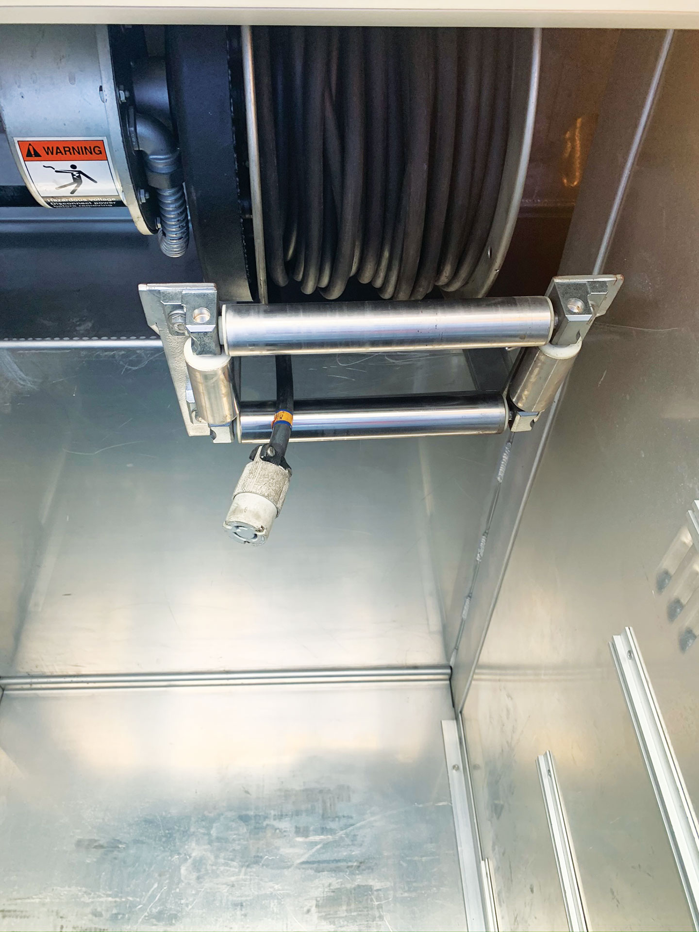 Carousel Thumbnail Image 9