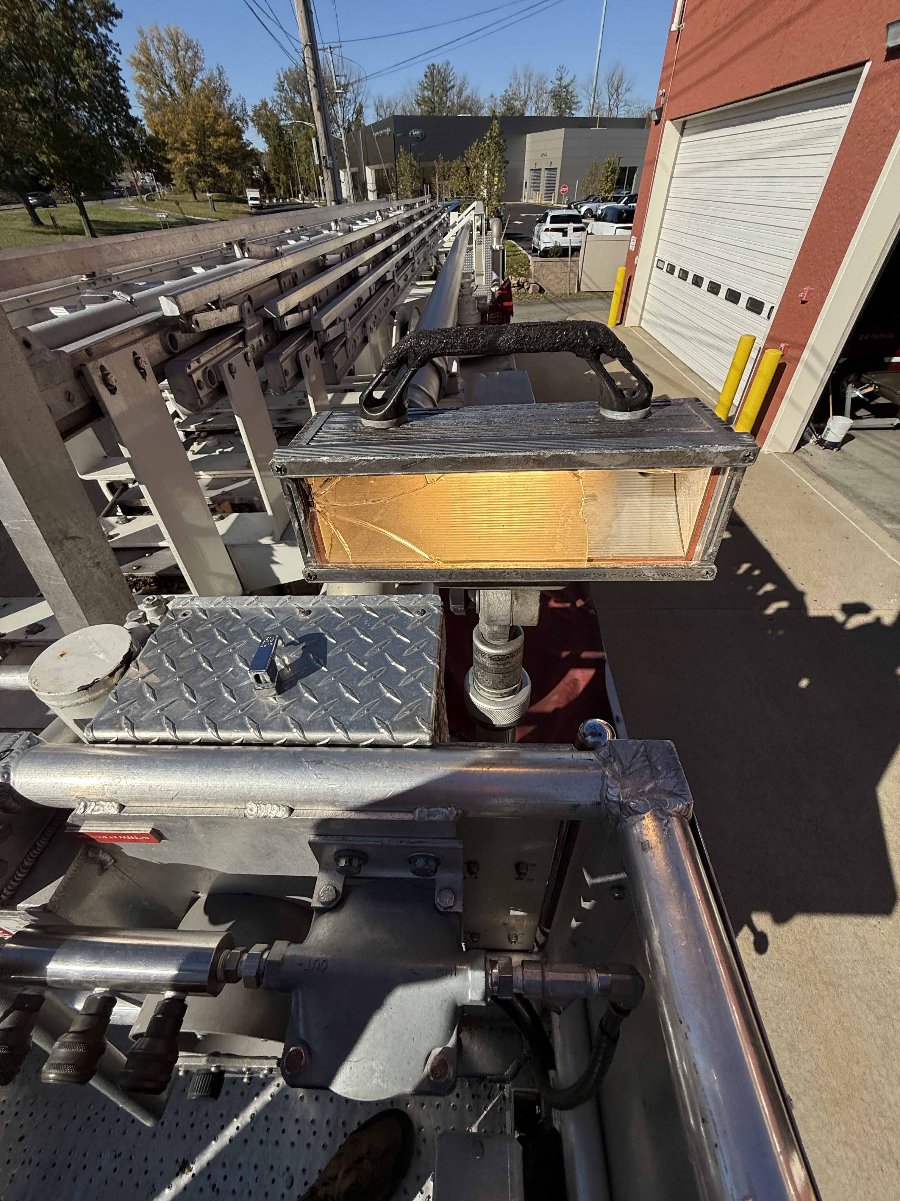 Carousel Thumbnail Image 6