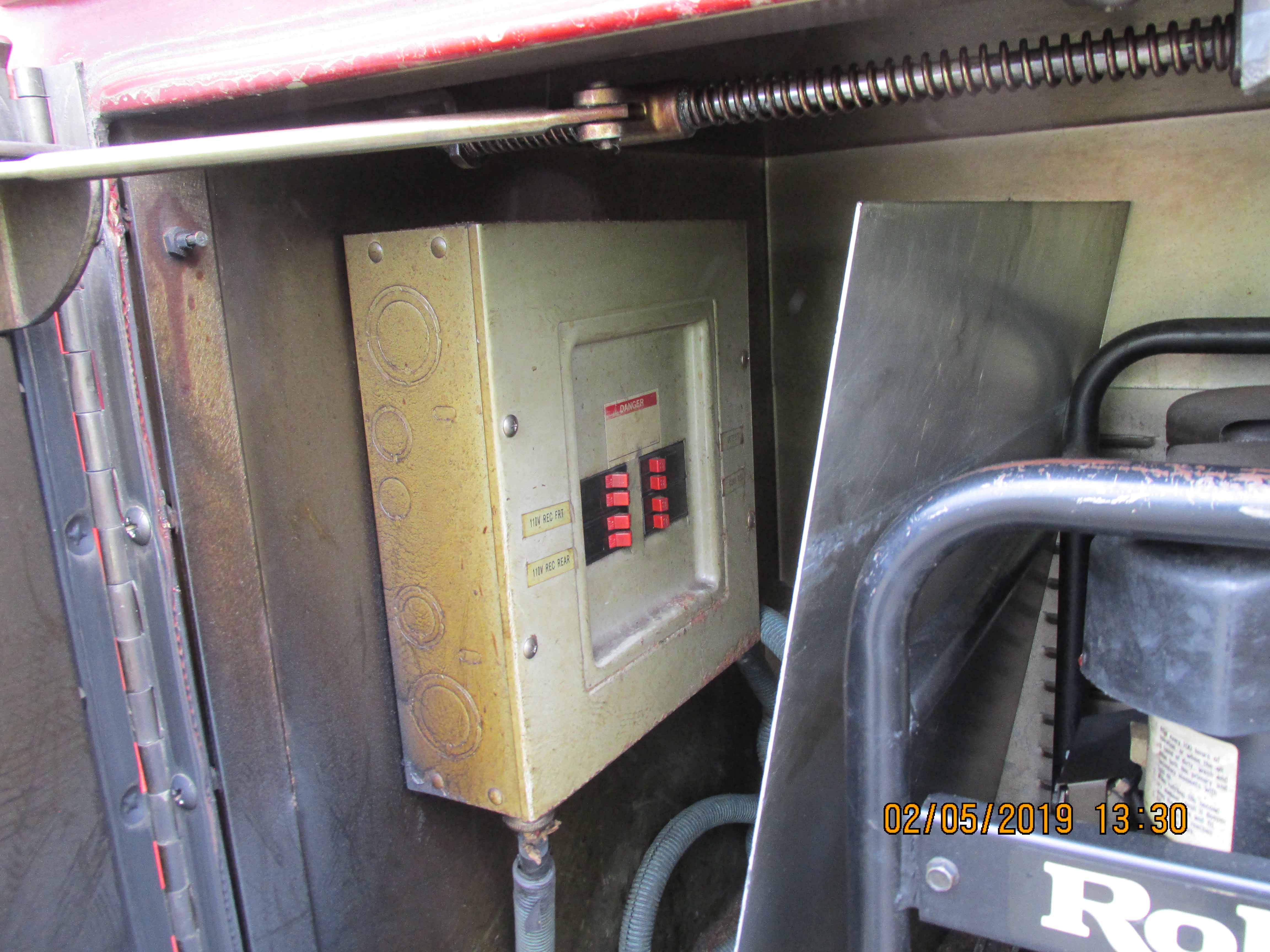 Carousel Thumbnail Image 9