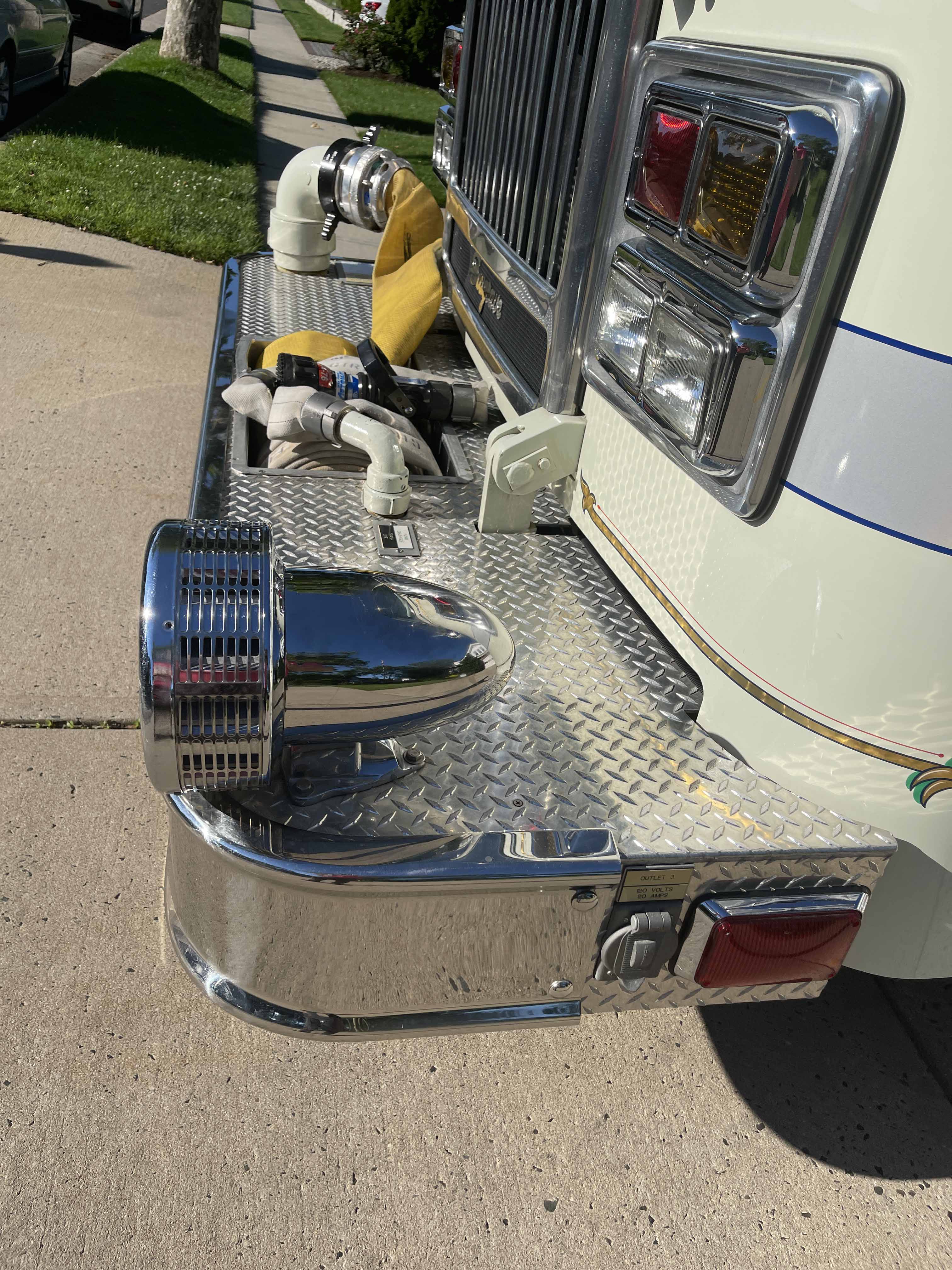 Carousel Thumbnail Image 17