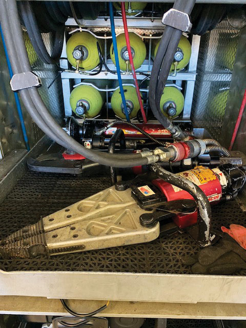 Carousel Thumbnail Image 29