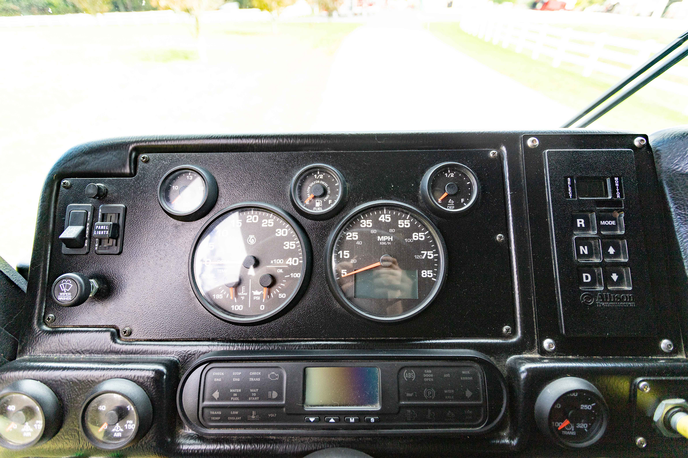Carousel Thumbnail Image 64