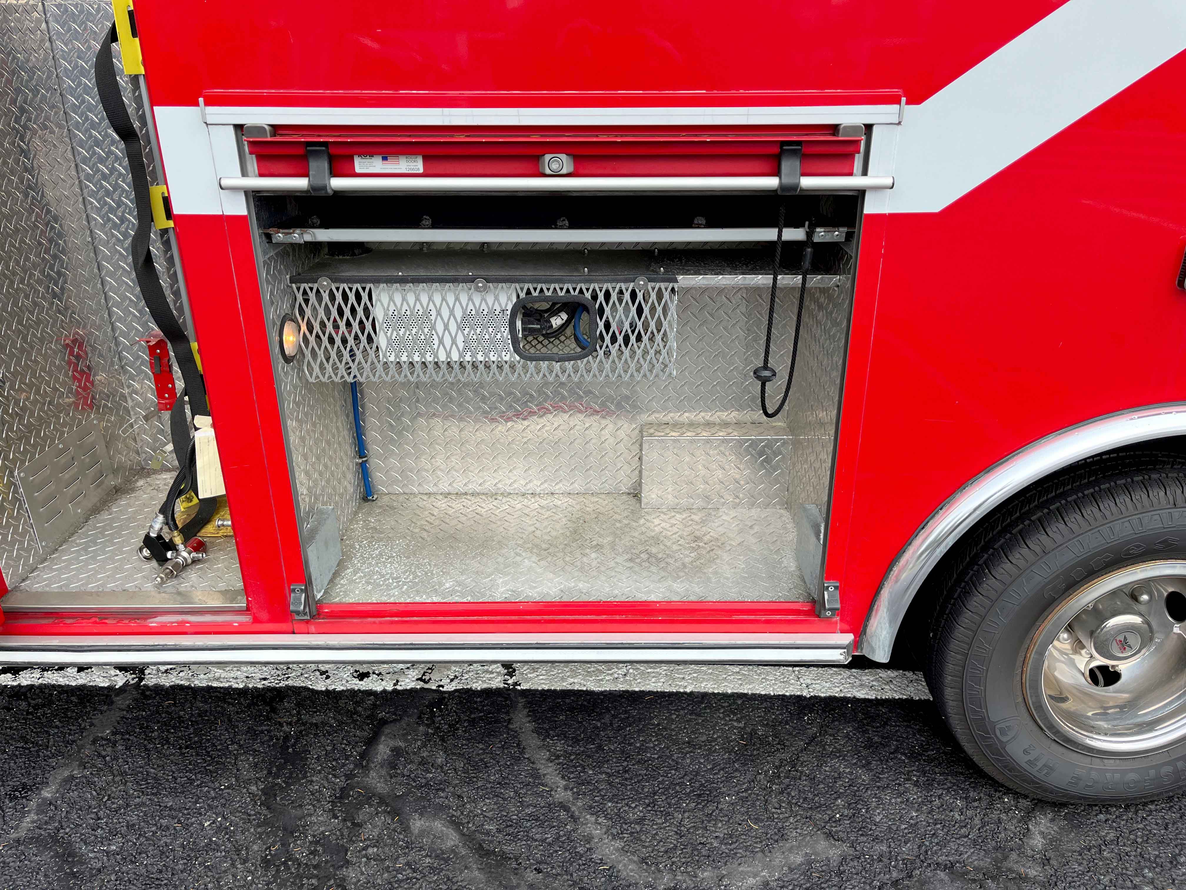 Carousel Thumbnail Image 9