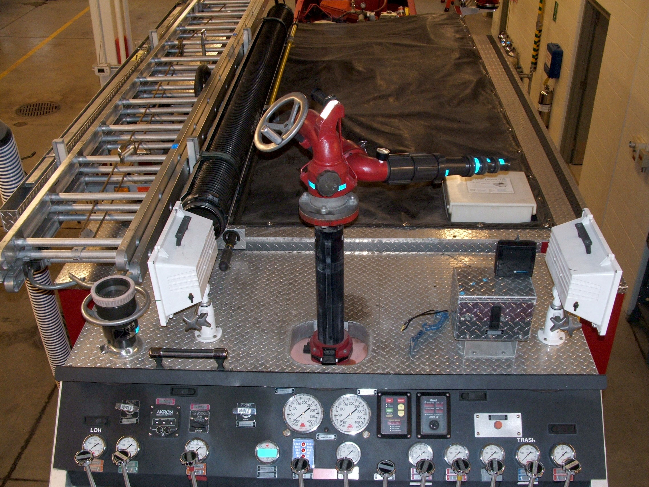 Carousel Thumbnail Image 6