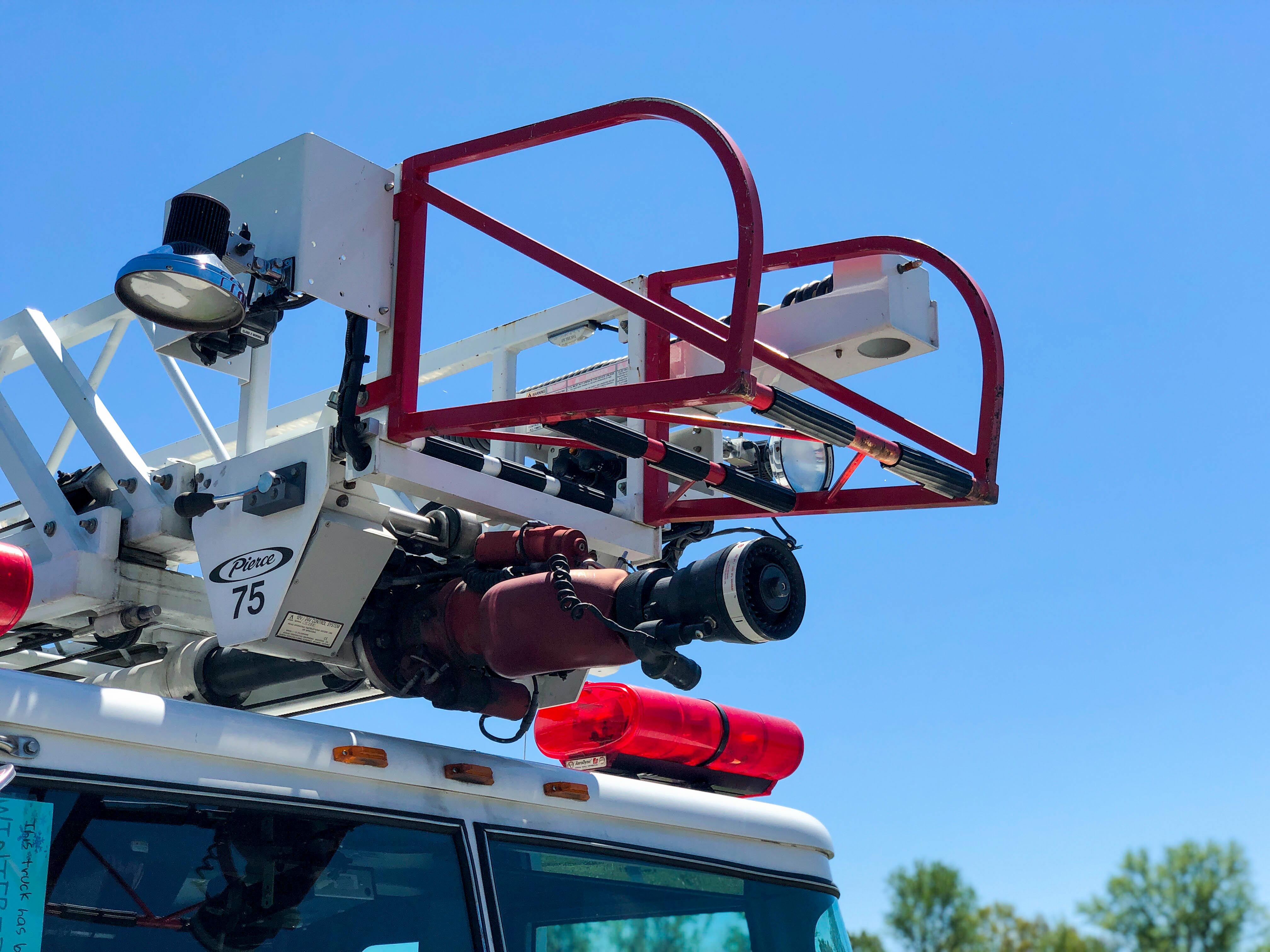 Carousel Thumbnail Image 25