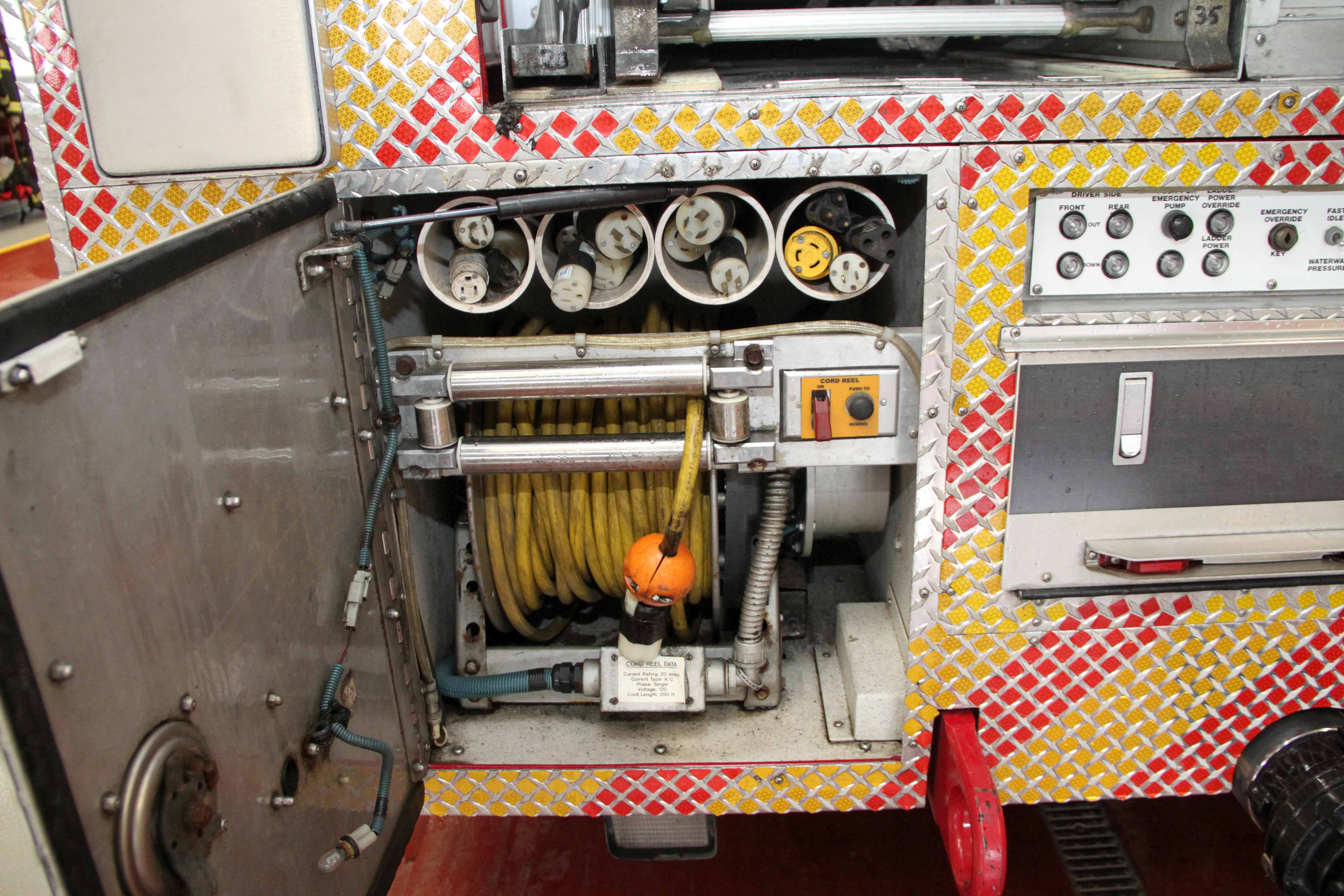 Carousel Thumbnail Image 54
