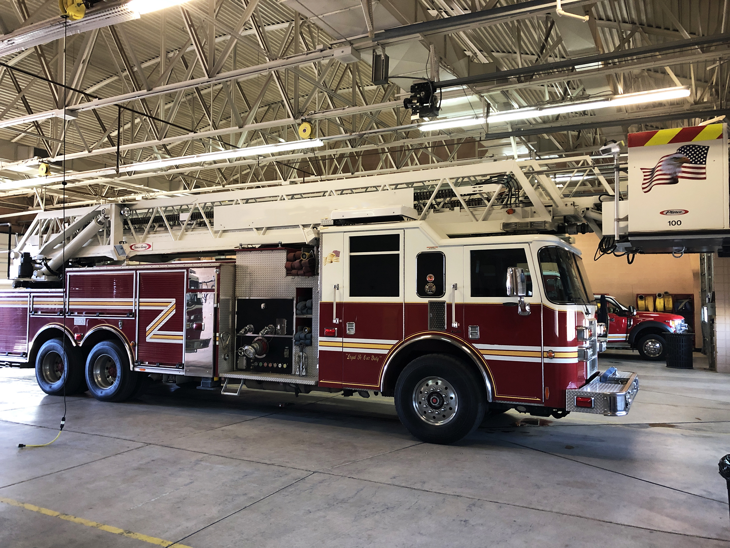 Carousel Thumbnail Image 6