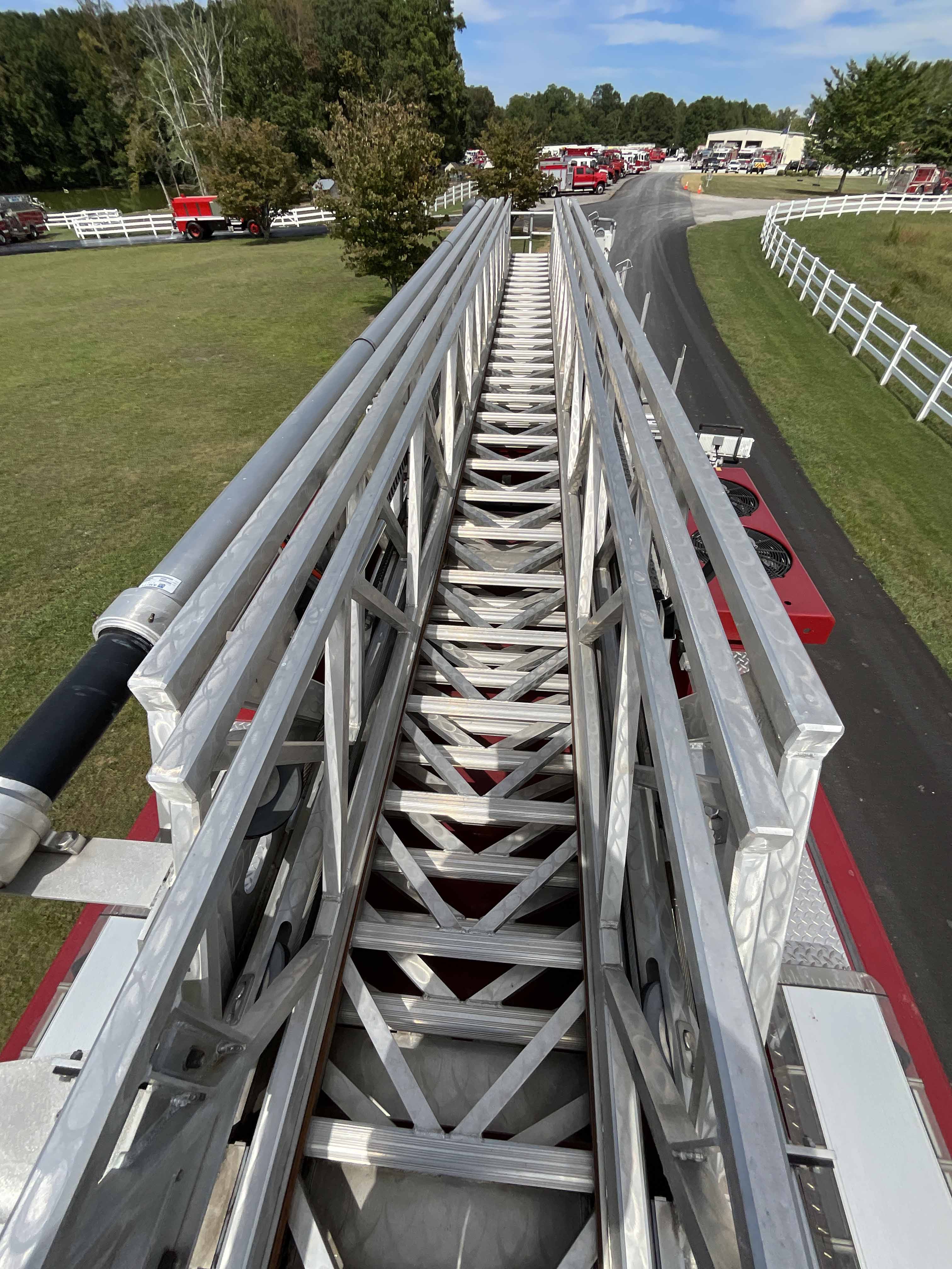 Carousel Thumbnail Image 6