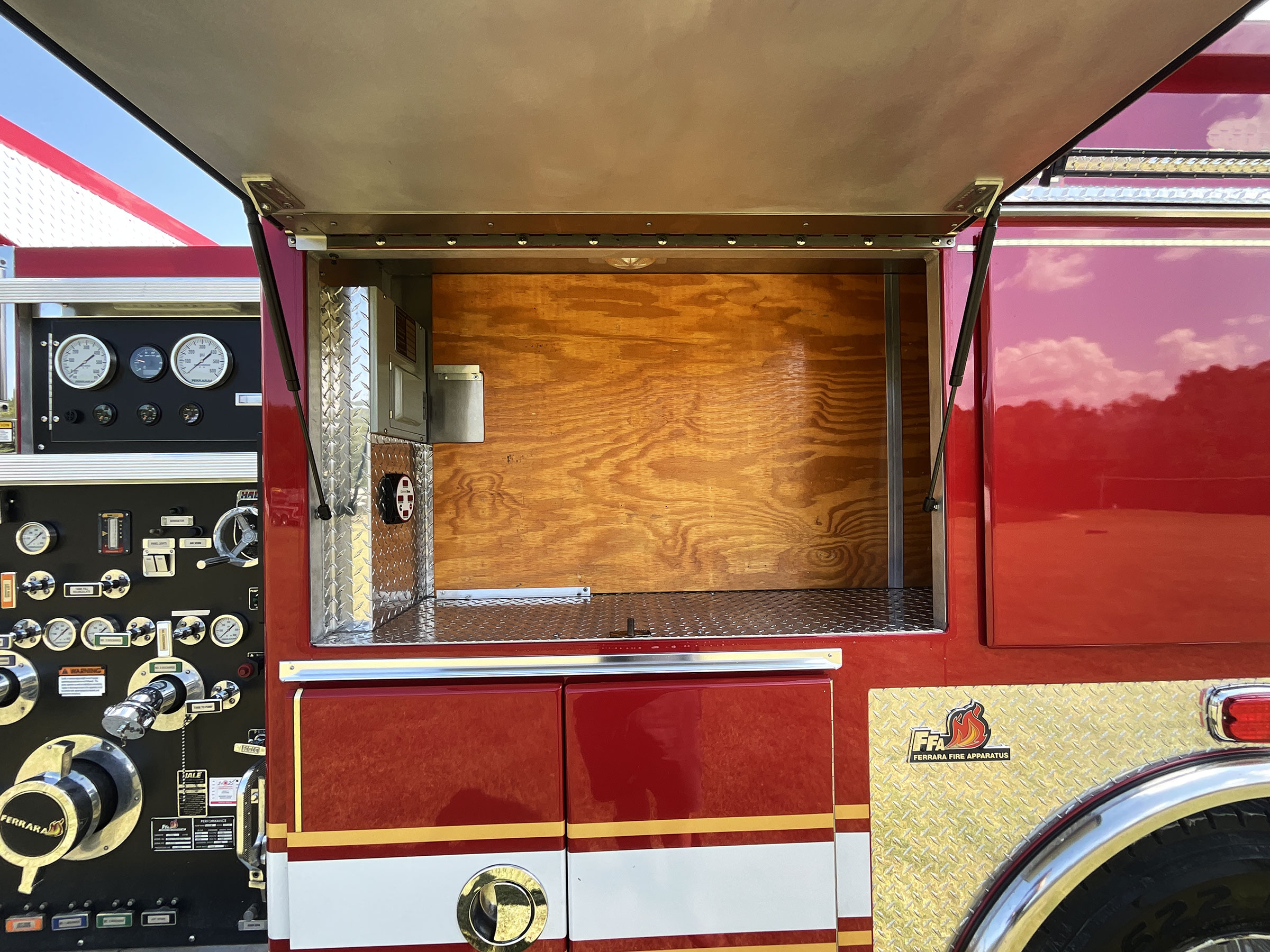 Carousel Thumbnail Image 15