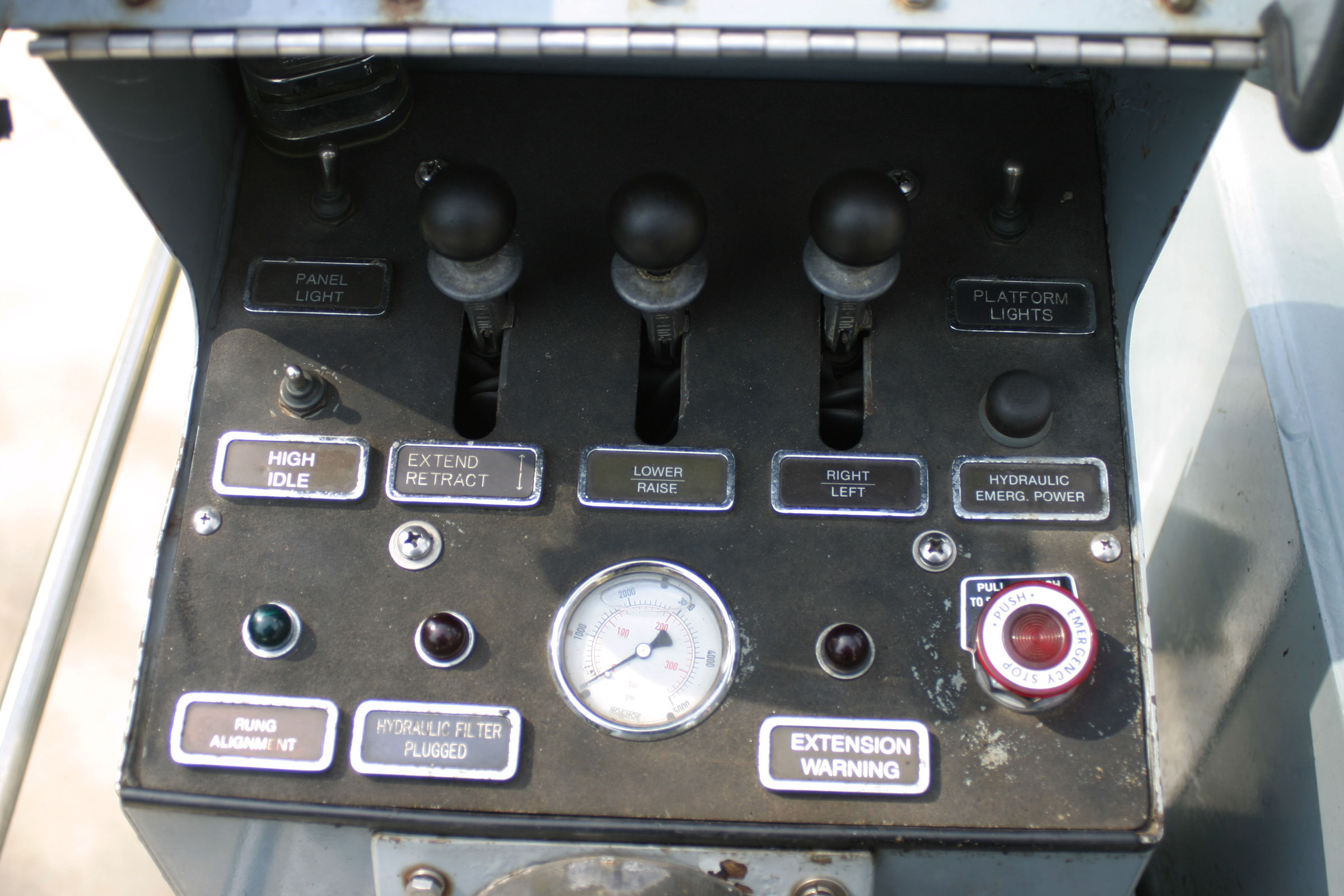 Carousel Thumbnail Image 18