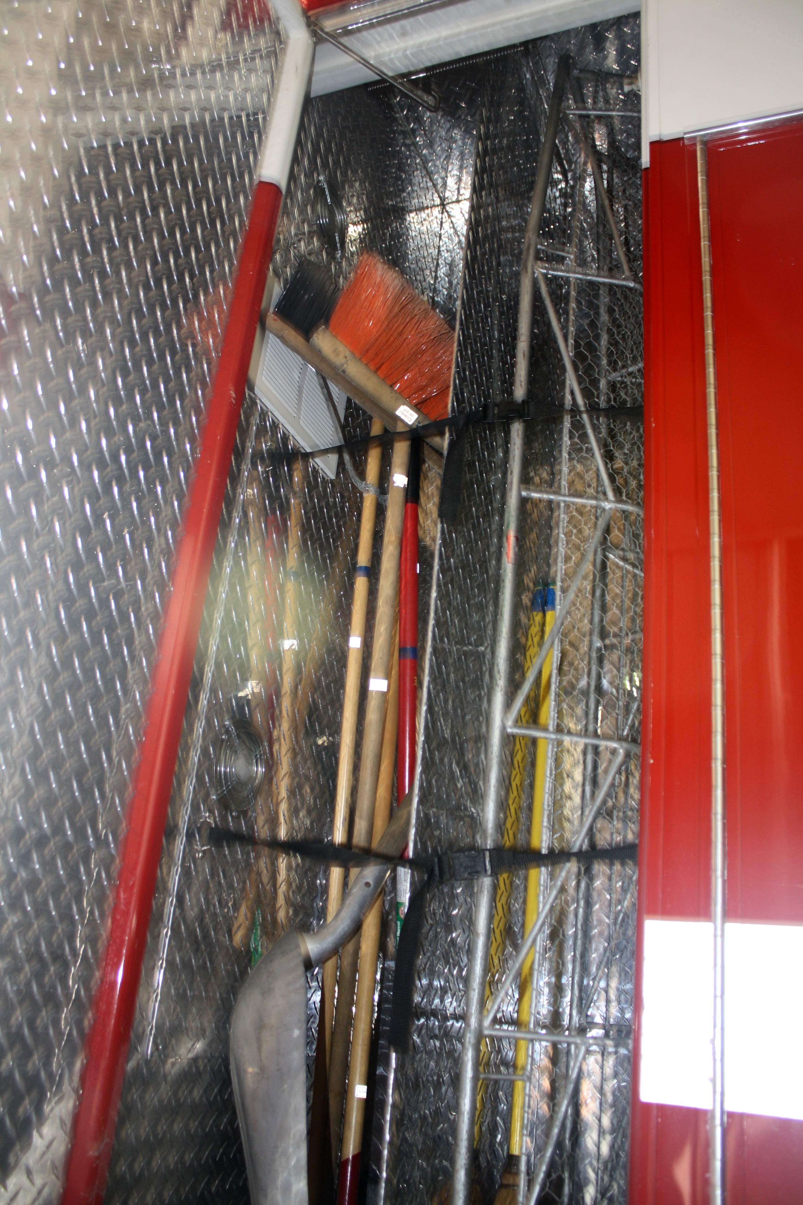 Carousel Thumbnail Image 9