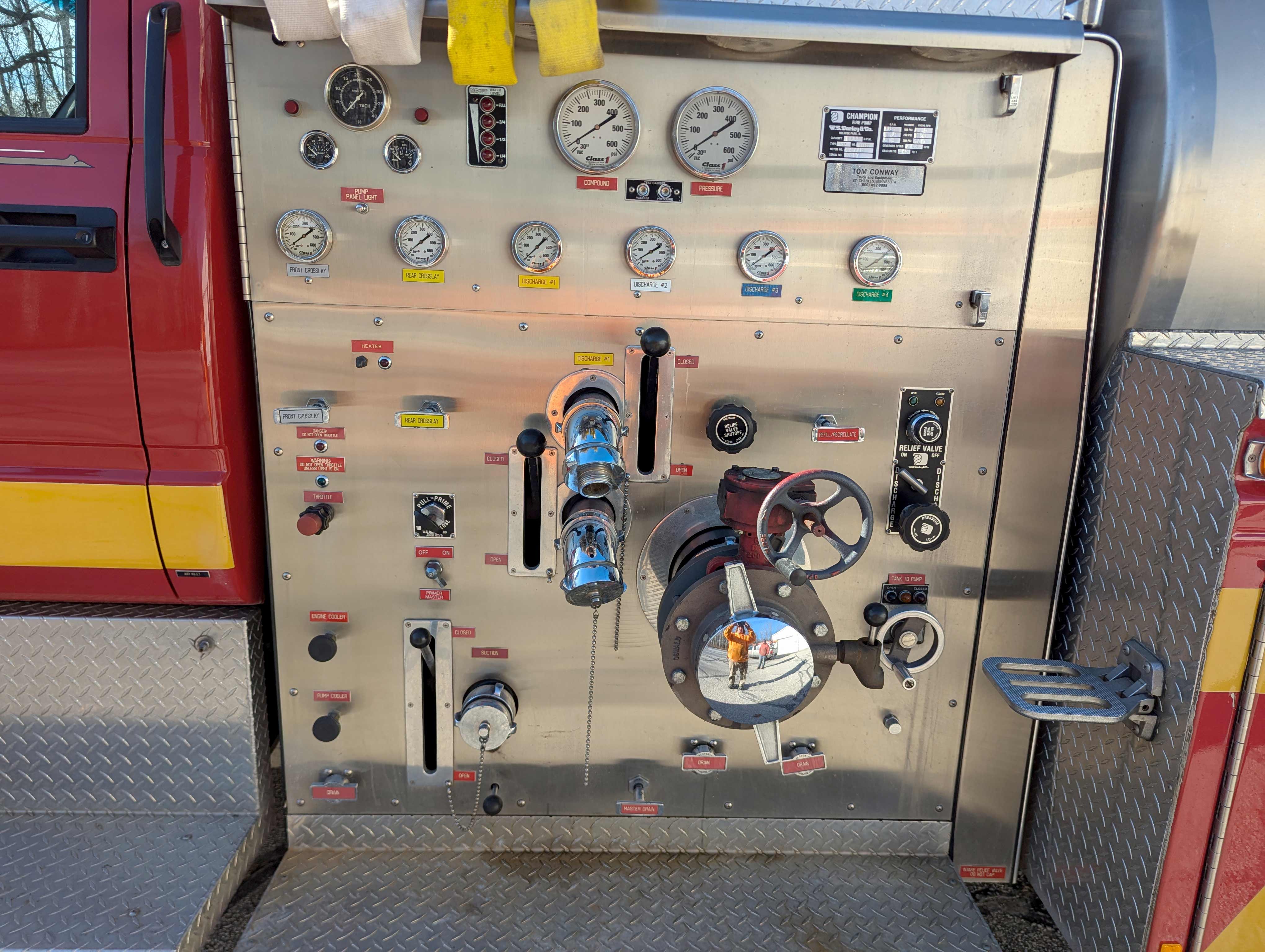 Carousel Thumbnail Image 6