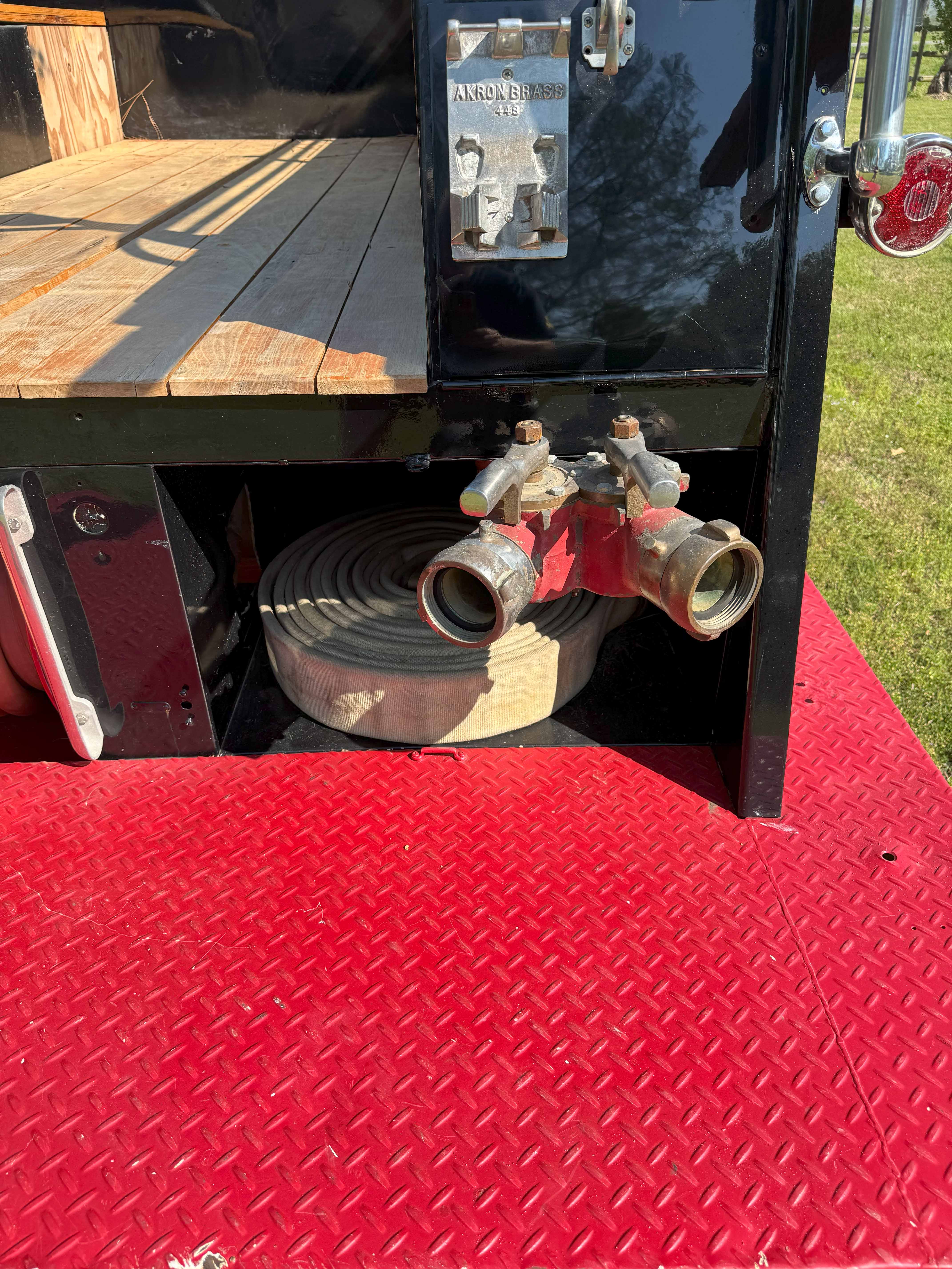 Carousel Thumbnail Image 39