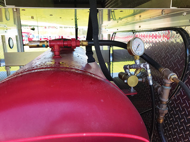 Carousel Thumbnail Image 8