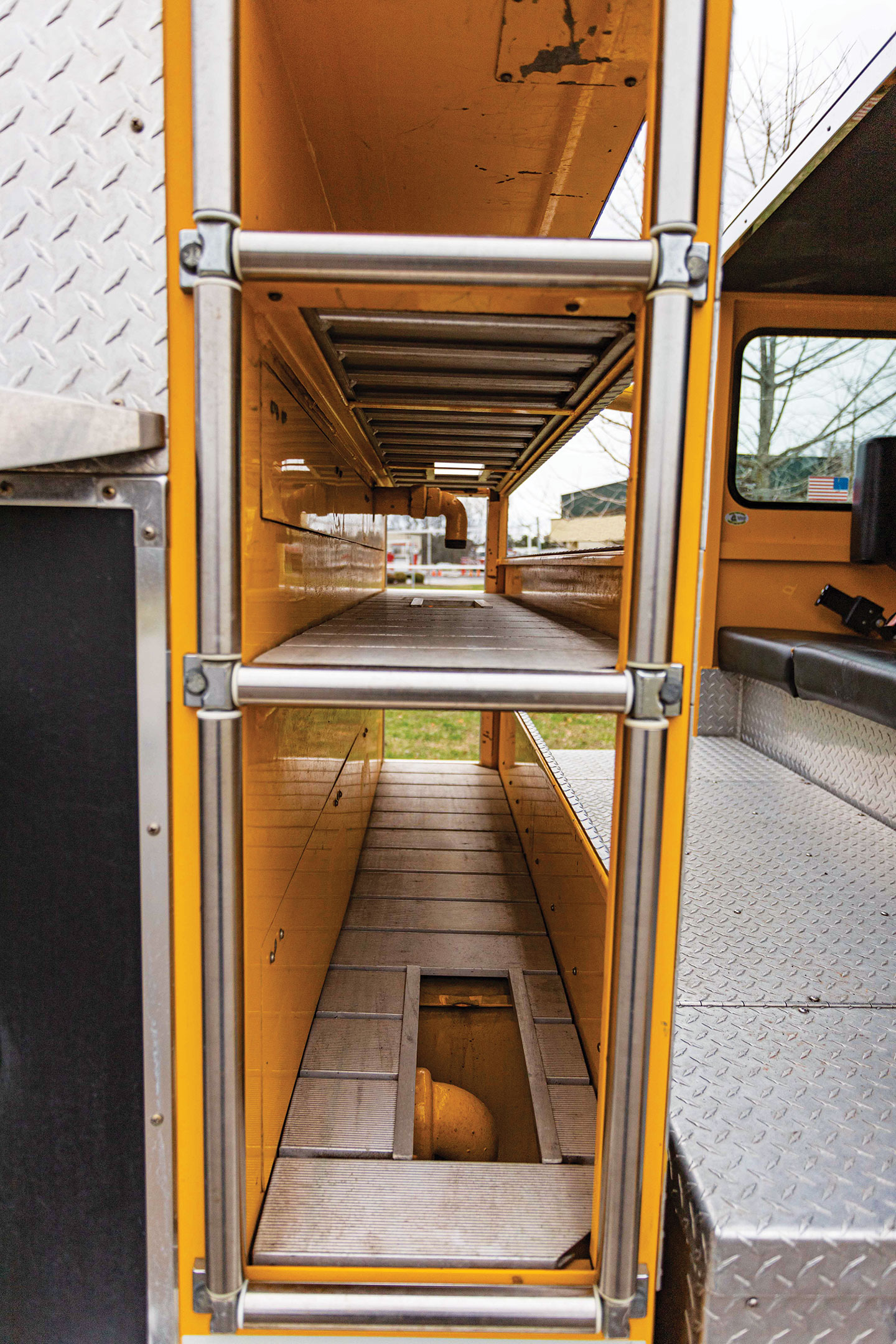 Carousel Thumbnail Image 9