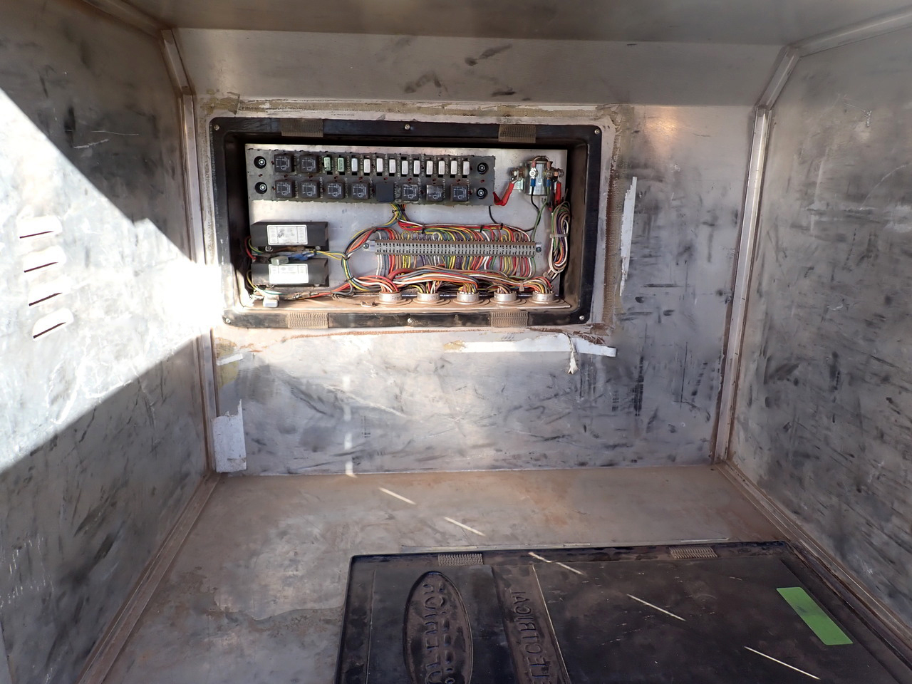 Carousel Thumbnail Image 11