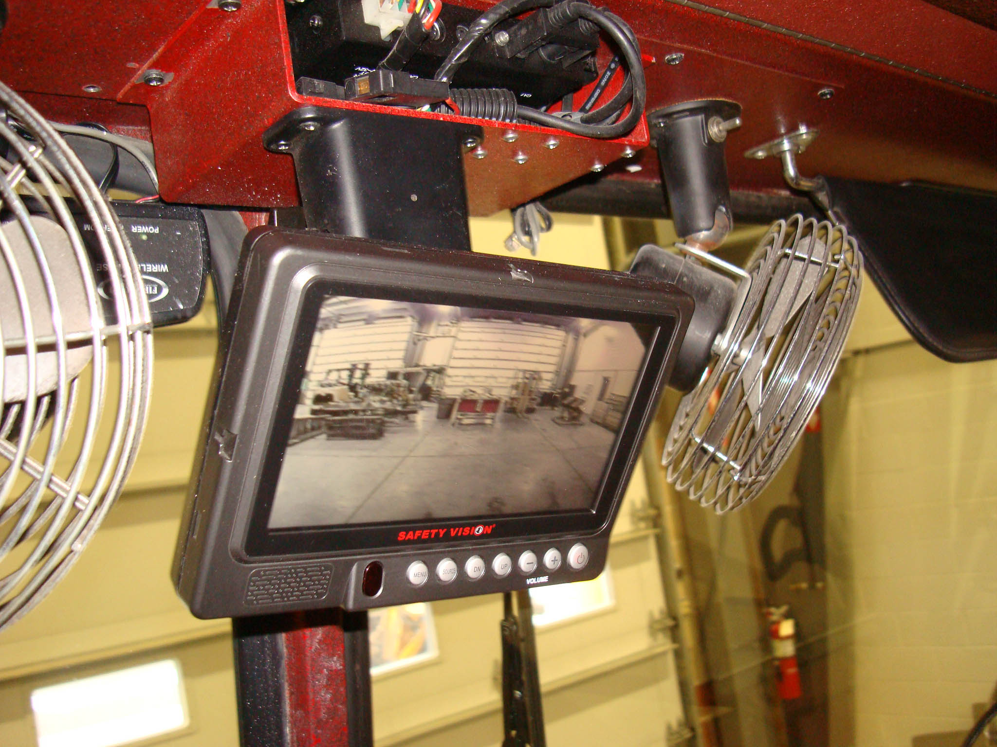 Carousel Thumbnail Image 27