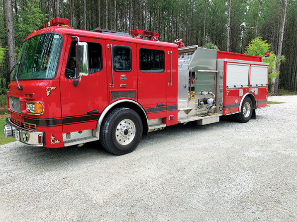 2004 American LaFrance Metropolitan