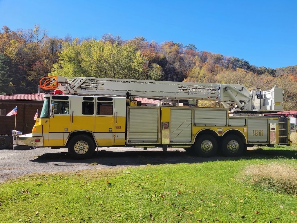 1998 Pierce Quantum 105' Aerial