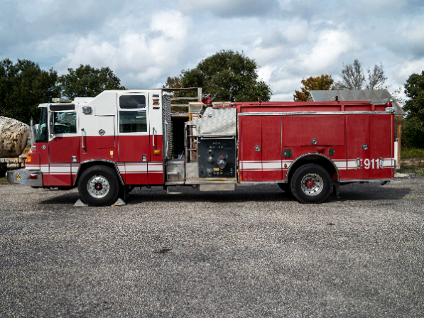 2004 Pierce Quantum Rescue Pumper
