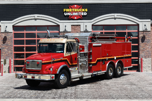 2001 Freightliner FL112