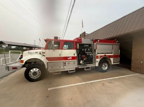 2001 International 4800 4x4