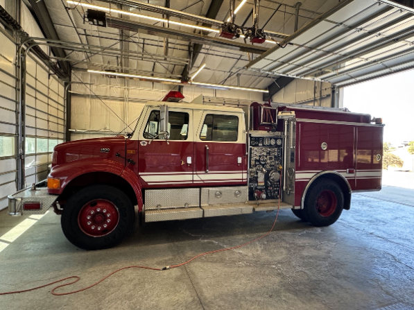 2001 Pierce International Commercial Pumper