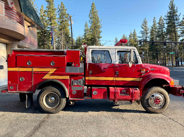 1999 International 4800 4x4