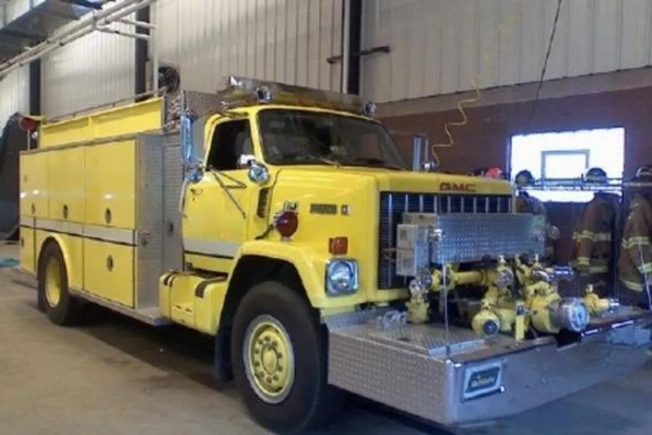 1983 Saulsbury GMC Commercial Tanker