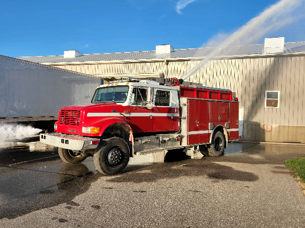 2001 International 4800 4x4