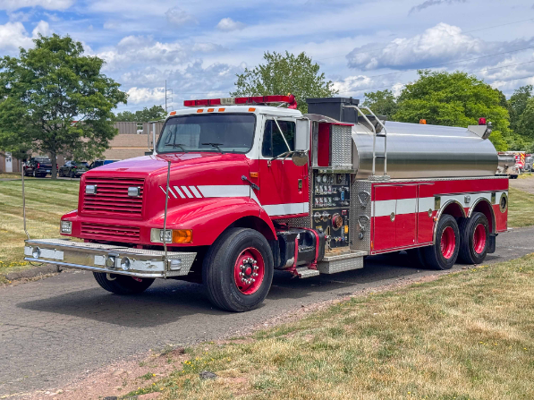 2002 Pierce International Commercial Tanker