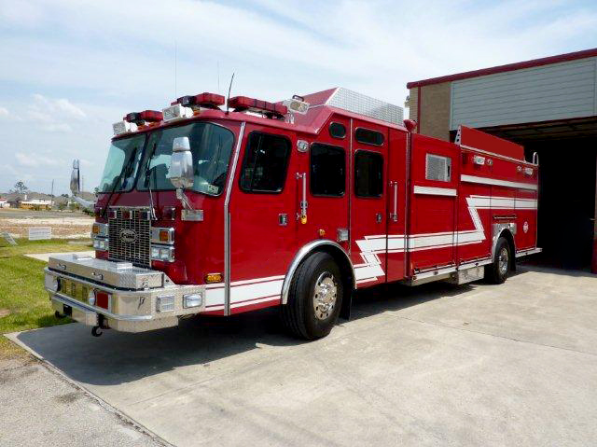 2001 E-One 