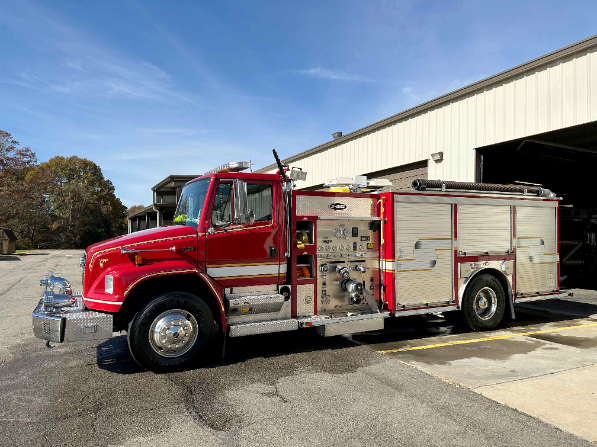 2003 Freightliner FL80