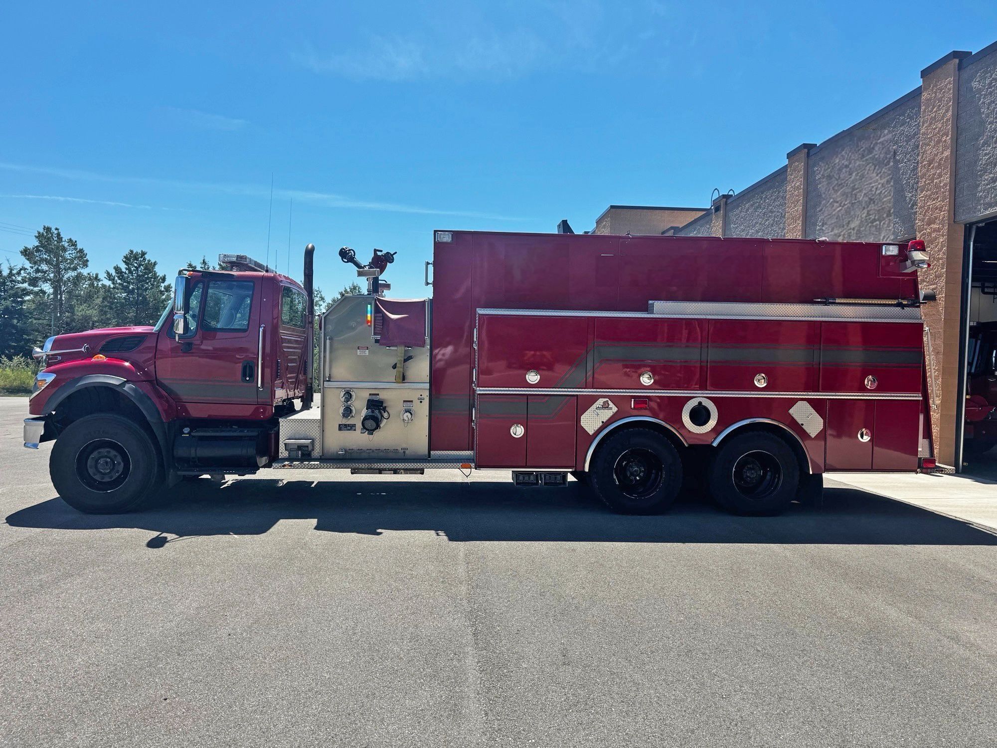 2008 Ferrara International Pumper Tanker