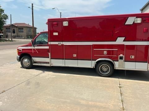 1998 McCoy Miller Ford E-450 Ambulance