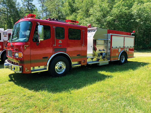 2004 American LaFrance Metropolitan