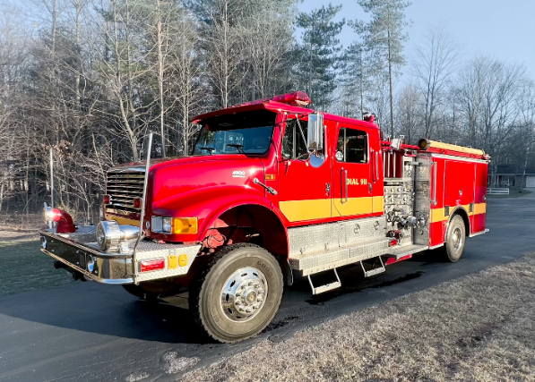 2000 International 4900 4x4