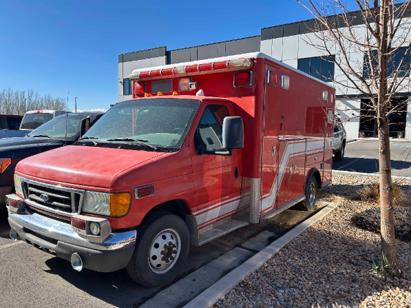 2005 Ford E-350