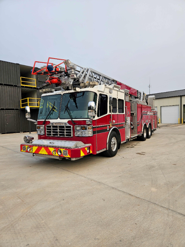 2012 Ferrara Igniter 107' Quint