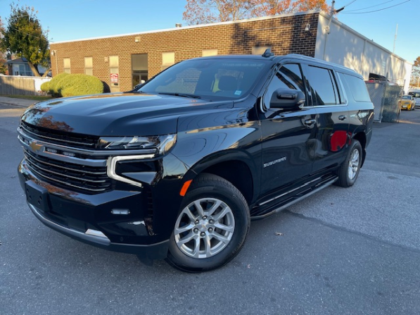 2024 Chevrolet Suburban LT 4x4