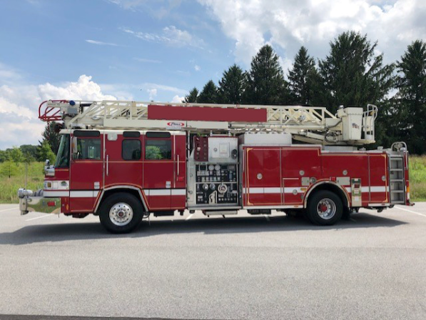 2005 Pierce Quantum